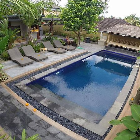 Lucky Family Cottage Ubud Buitenkant foto