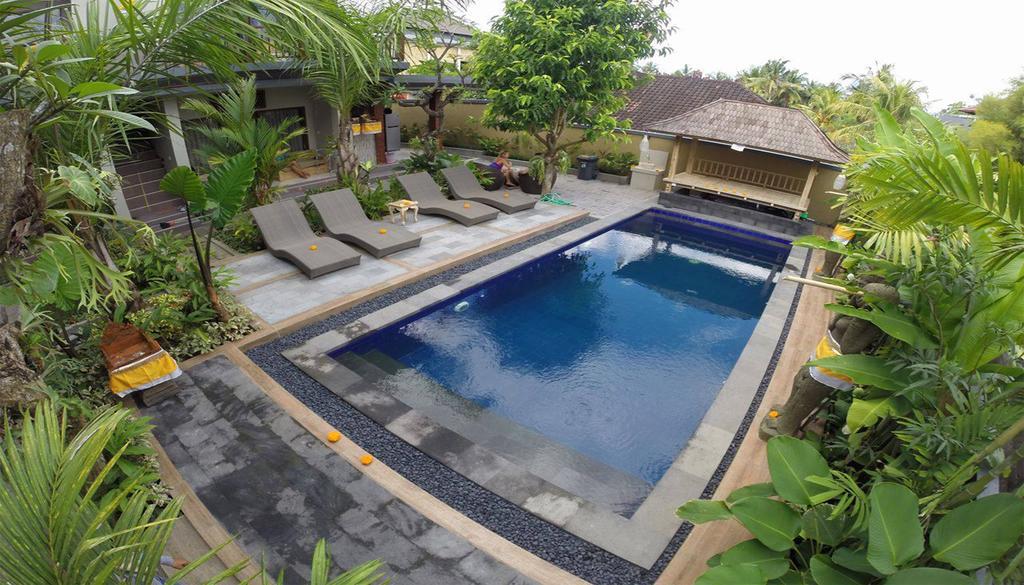 Lucky Family Cottage Ubud Buitenkant foto