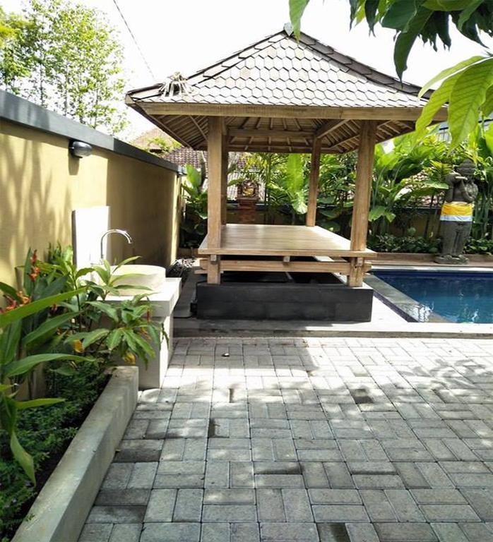 Lucky Family Cottage Ubud Buitenkant foto
